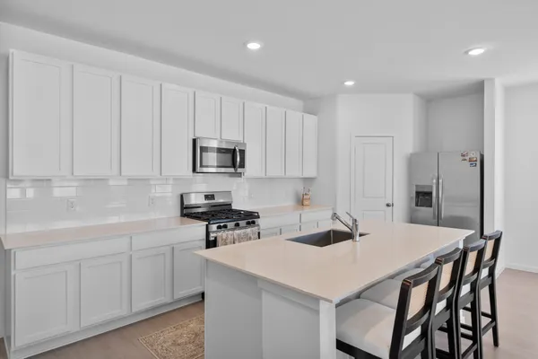 $2,400 | 807 Heaven Drive, Beasley, TX 77417