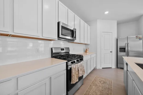 $2,400 | 807 Heaven Drive, Beasley, TX 77417