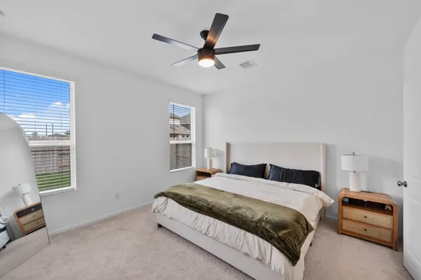 $2,400 | 807 Heaven Drive, Beasley, TX 77417