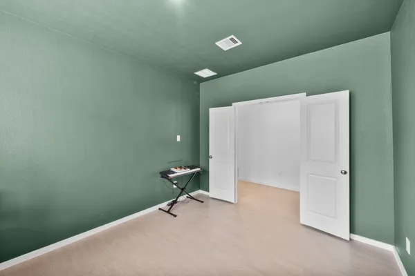 $2,400 | 807 Heaven Drive, Beasley, TX 77417