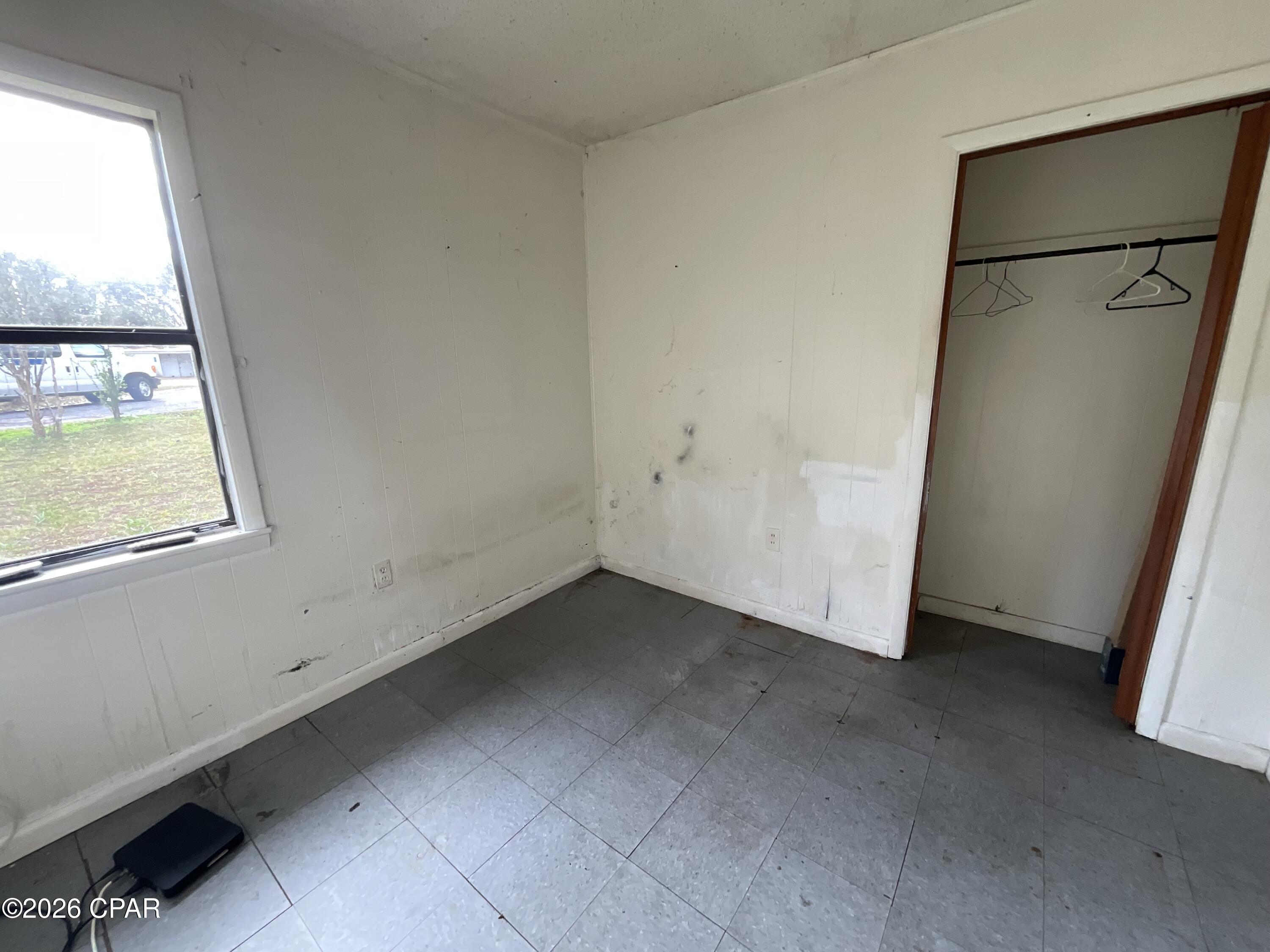 2233 Pate Pond Road Caryville, FL 32427 - Photo 8 of 15