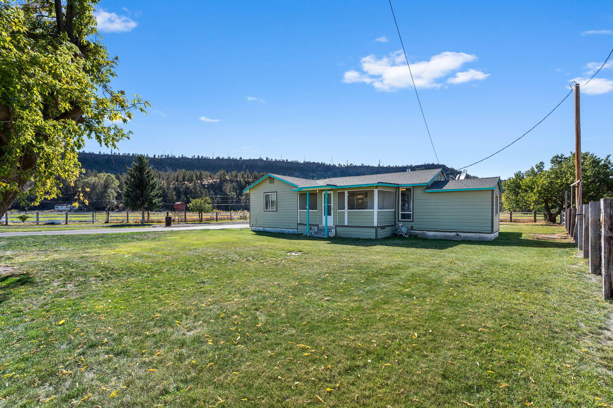 3360 Rimrock Acres Loop Prineville, OR 97754 - Photo 36 of 42 2025_10_07_3360_rimrock_acres_loop_pv-18