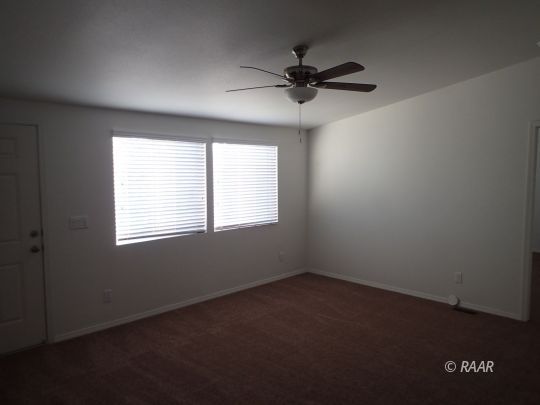 1421 Oak Lane Ridgecrest, CA 93555 - Photo 7 of 13
