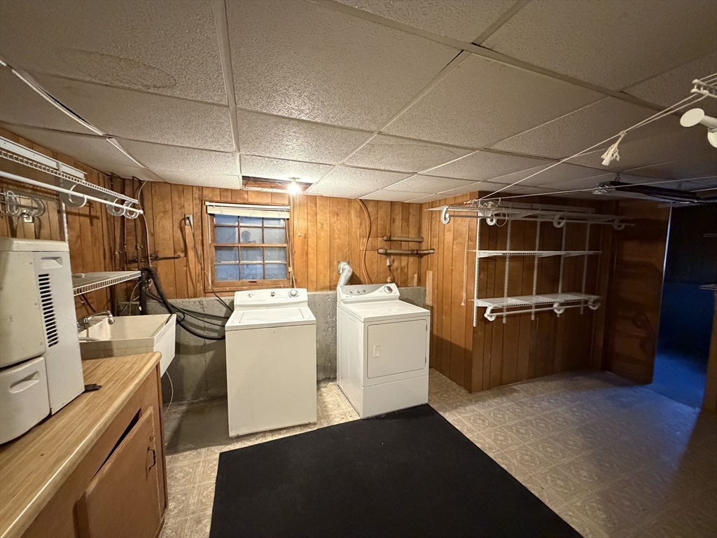 125 Brookfield Road Sturbridge, MA 01518 - Photo 24 of 38