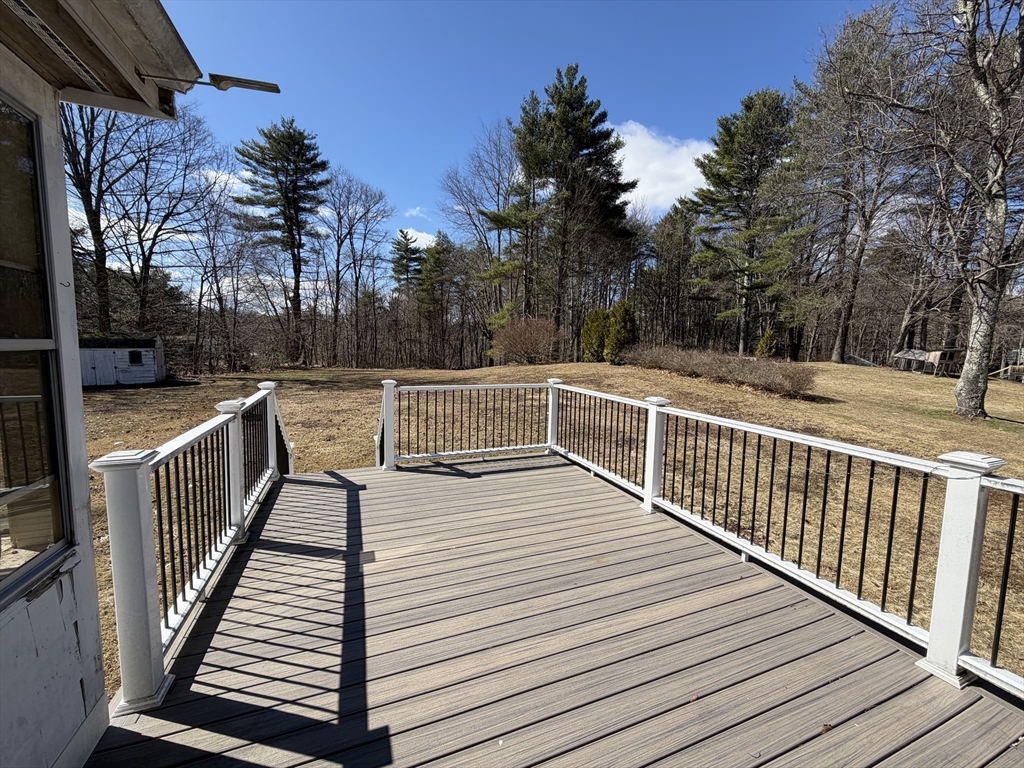 125 Brookfield Road Sturbridge, MA 01518 - Photo 35 of 38