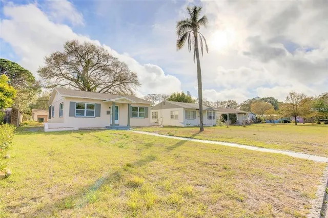 $2,100 | 6264 2nd Avenue North, St. Petersburg, FL 33710