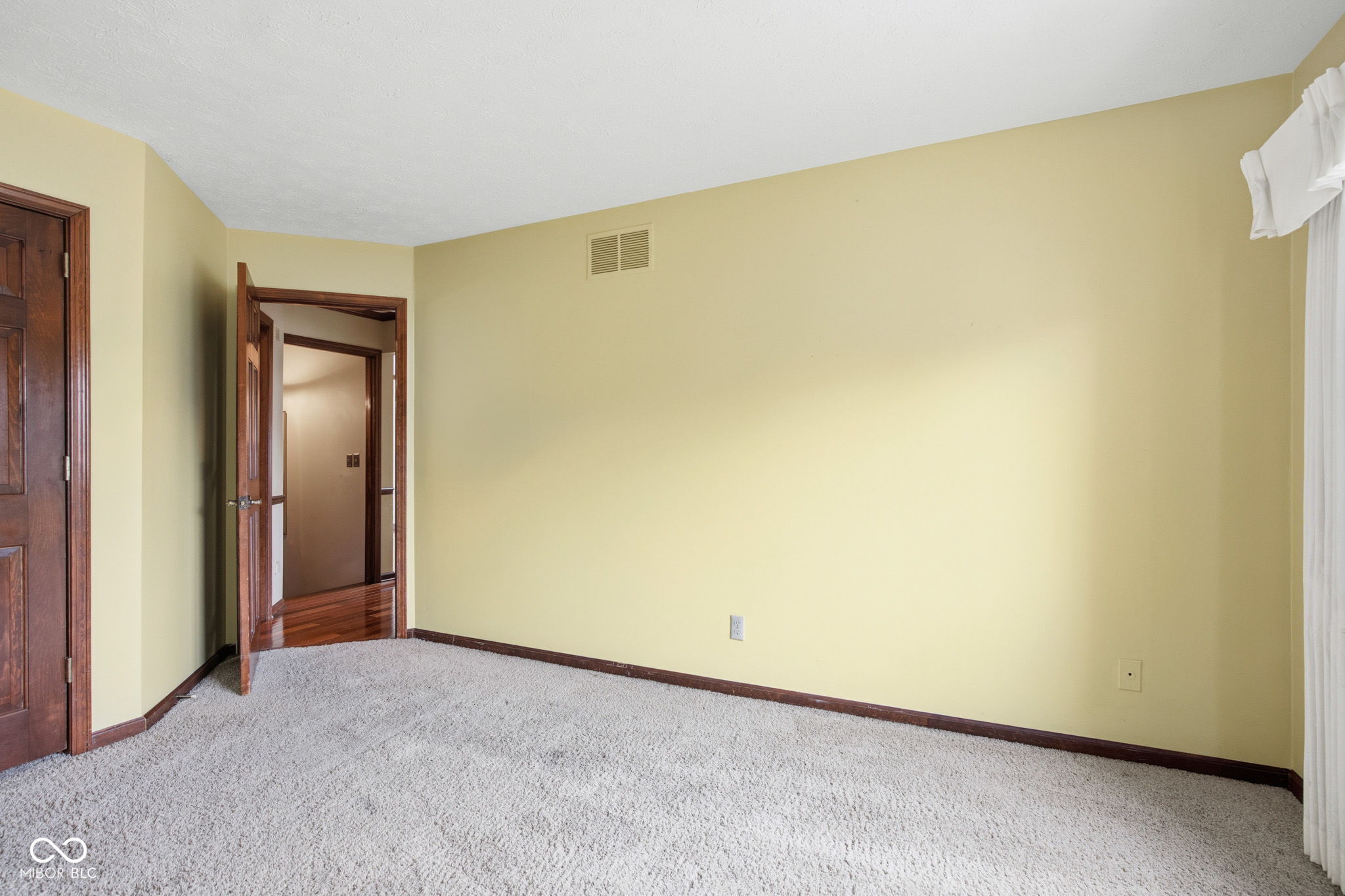 4407 Moss Ridge Lane Indianapolis, IN 46237 - Photo 34 of 79
