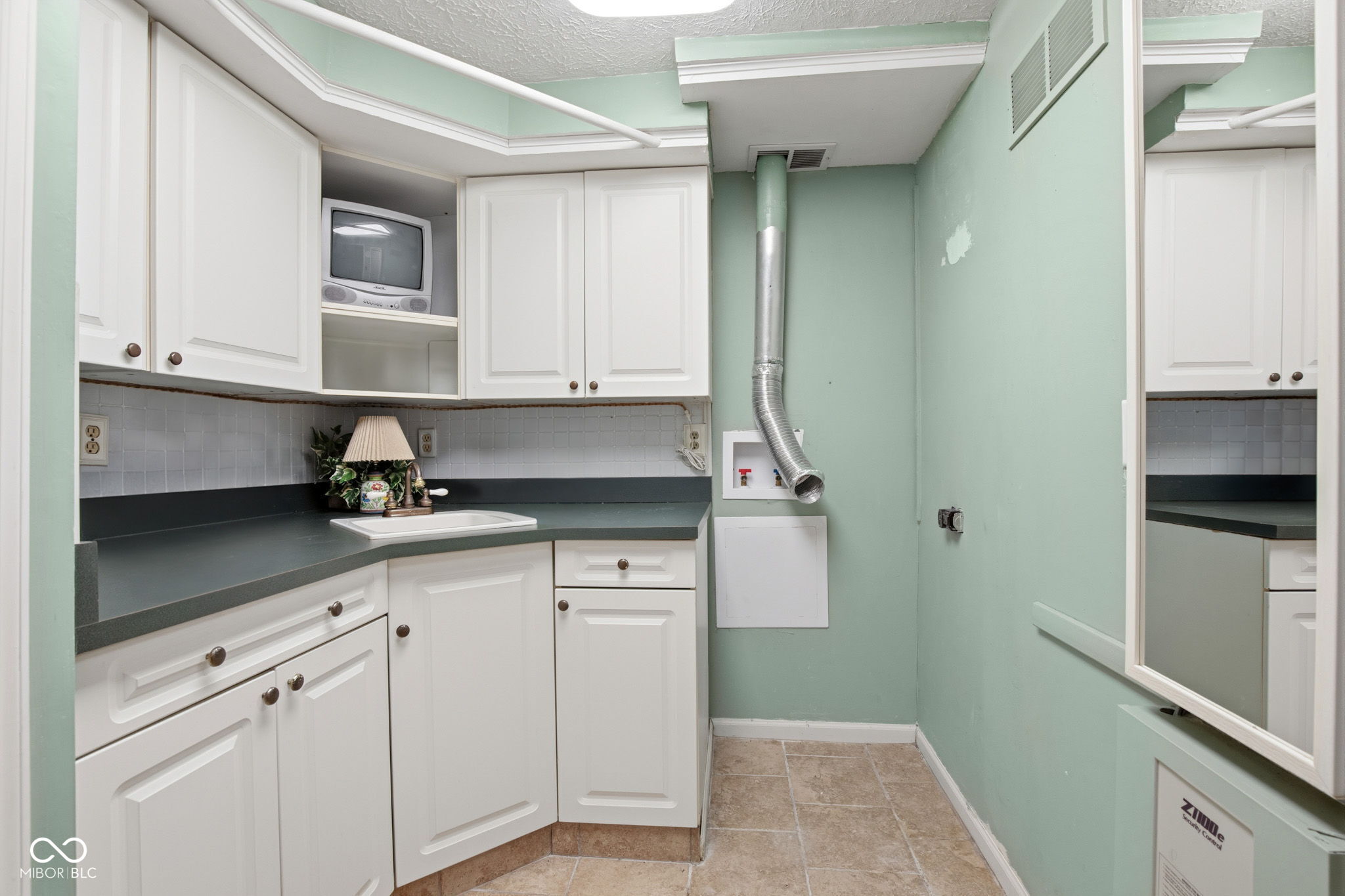 4407 Moss Ridge Lane Indianapolis, IN 46237 - Photo 56 of 79