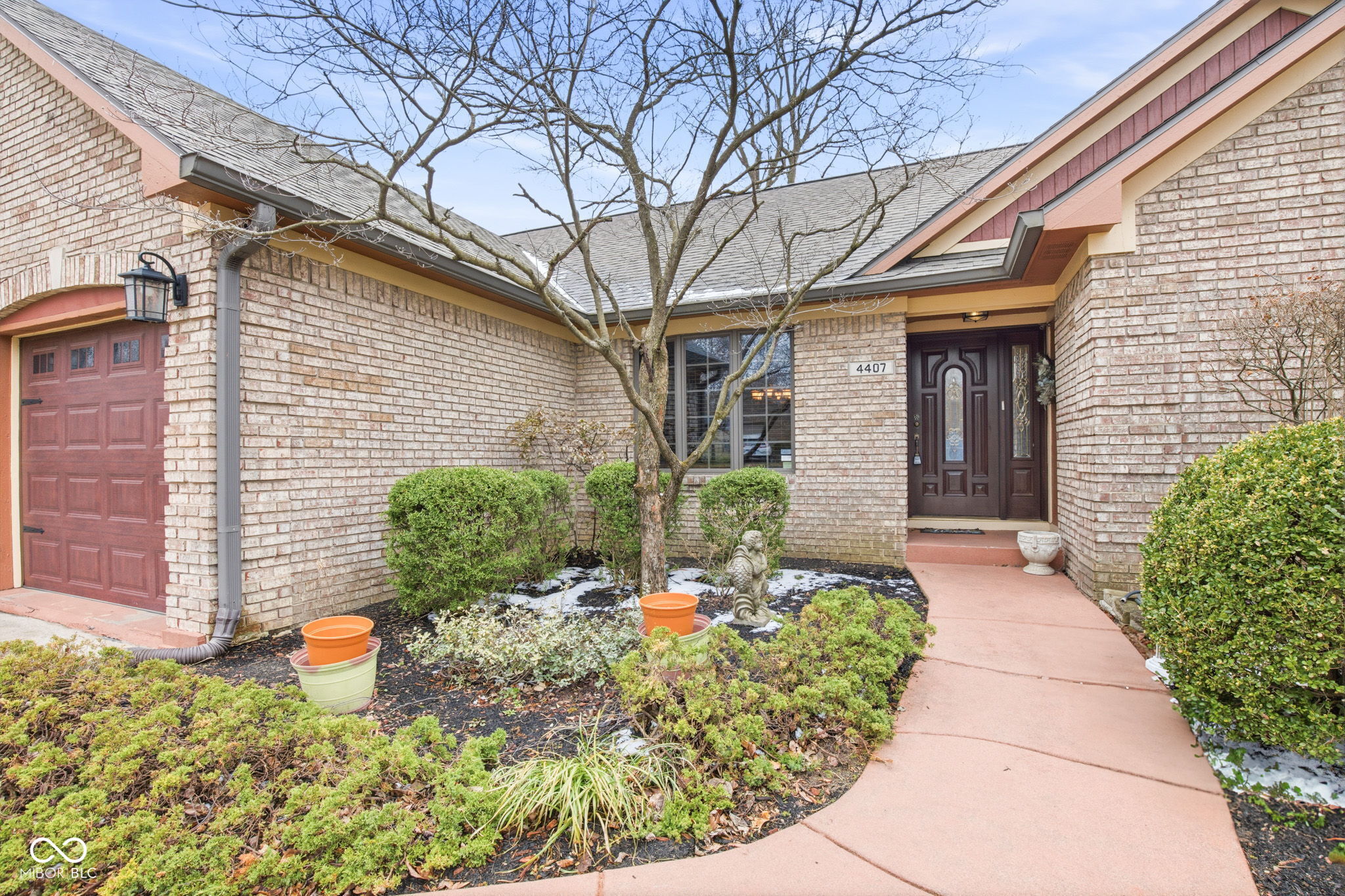 4407 Moss Ridge Lane Indianapolis, IN 46237 - Photo 8 of 79