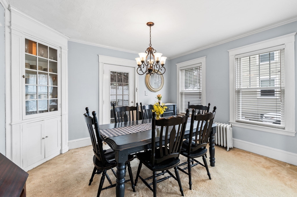 47 Moffatt Road Salem, MA 01970 - Photo 4 of 27