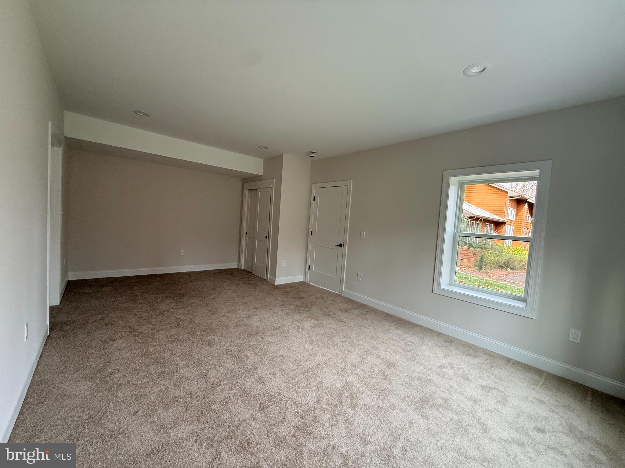 501 Gold Valley Road Locust Grove, VA 22508 - Photo 23 of 85 Spacious, light-filled room with potential.