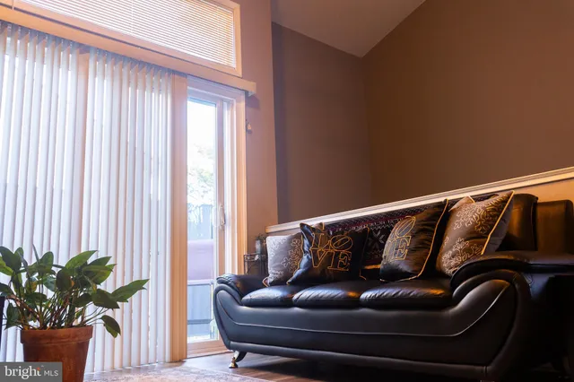 $190,000 | 308 Gregorys Way, Voorhees, NJ 08043