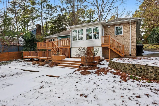 $750,000 | 2477 Foxwood Drive, Chapel Hill, NC 27514