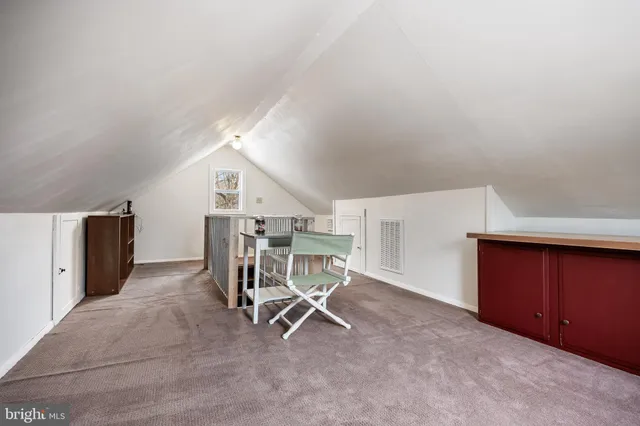 $295,000 | 28 Oregon Avenue, Mount Laurel, NJ 08054