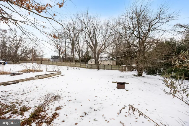 $295,000 | 28 Oregon Avenue, Mount Laurel, NJ 08054