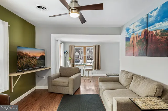 $295,000 | 28 Oregon Avenue, Mount Laurel, NJ 08054