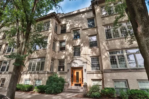 $350,000 | 6151 North Glenwood Avenue, Unit 205, Chicago, IL 60660