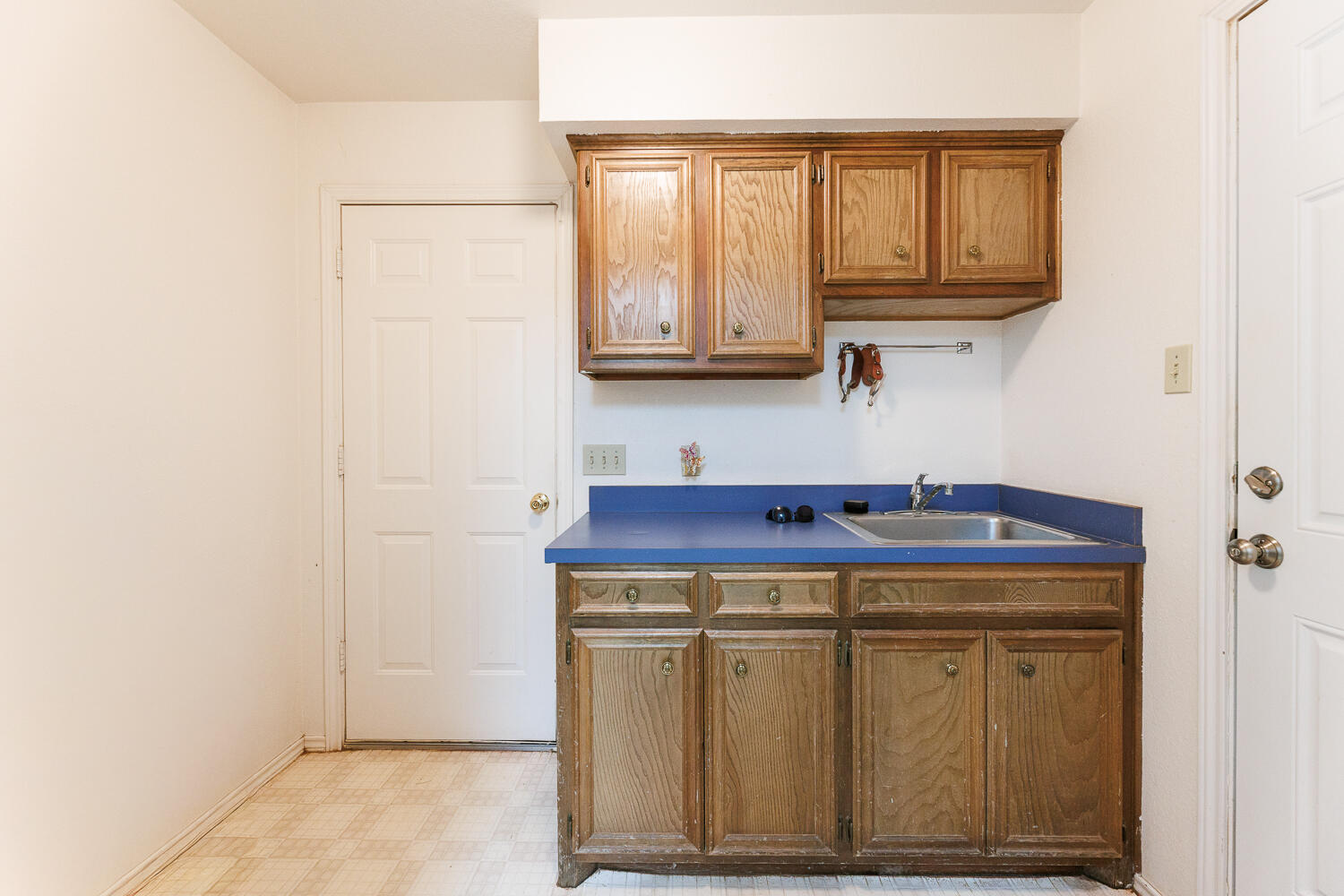 10025 Woodrow Road Ropesville, TX 79358 - Photo 42 of 78 Mud Room