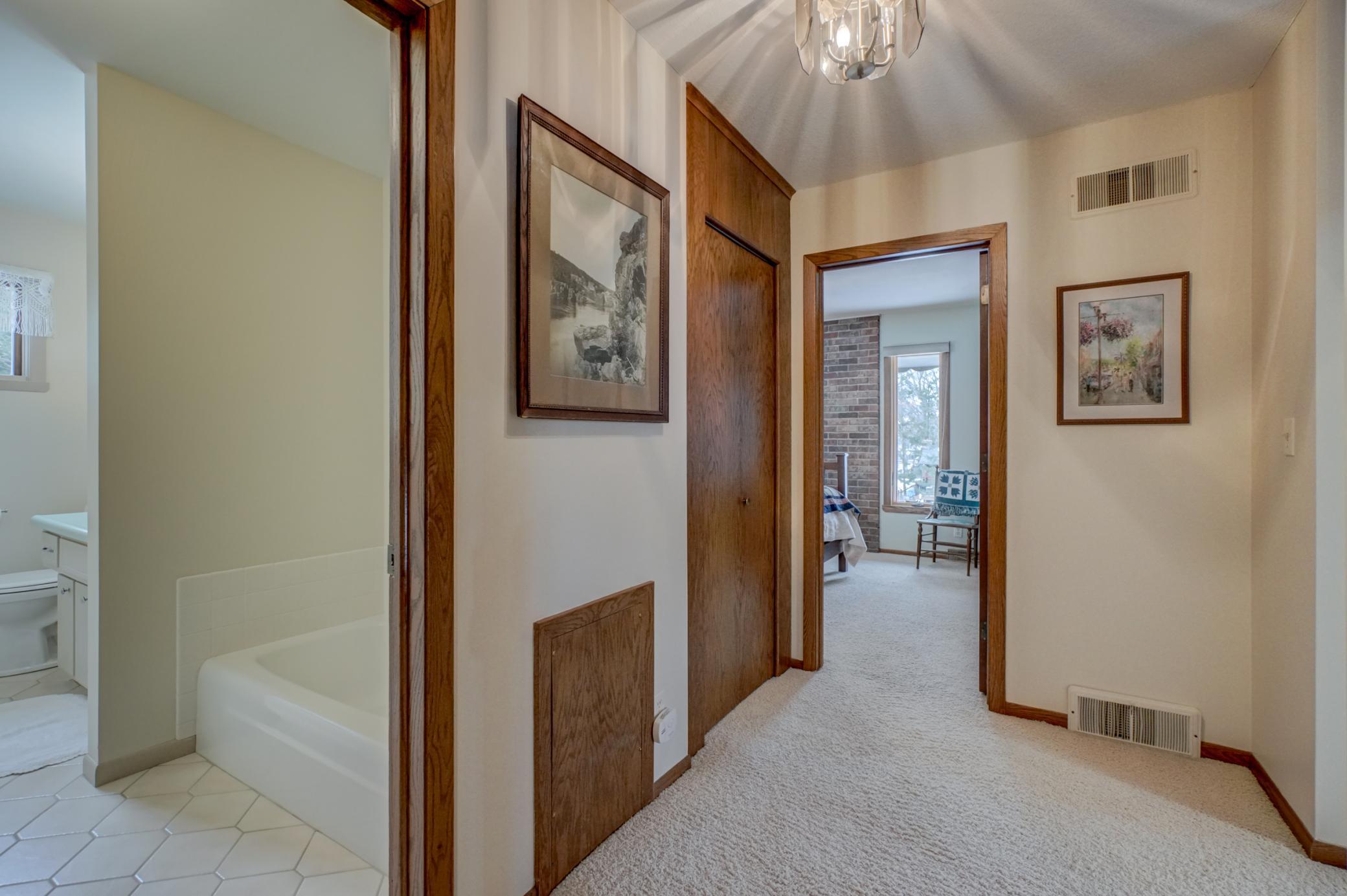 1010 Monroe Street North Hudson, WI 54016 - Photo 21 of 70