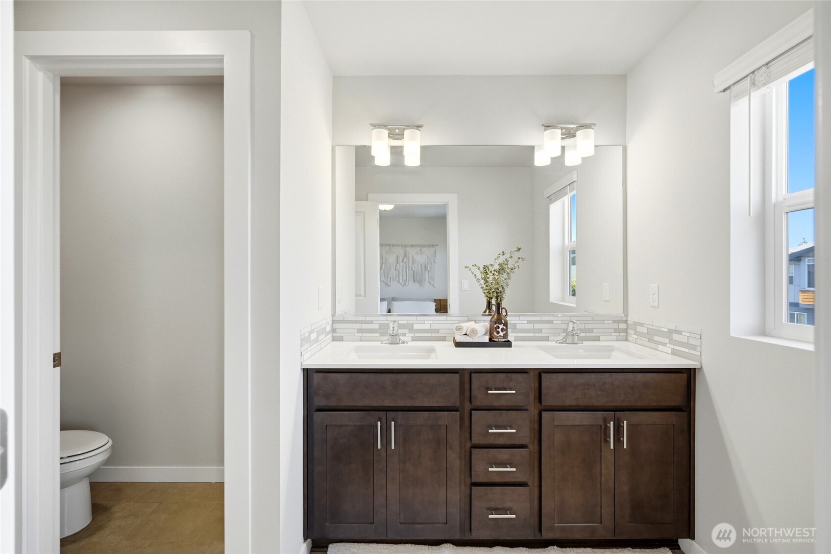 19414 35th Drive Southeast, Unit D Bothell, WA 98012 - Photo 21 of 37