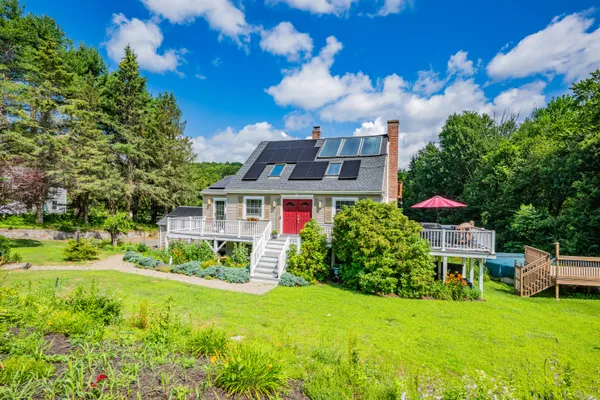 $595,000 | 21 Long Meadow Road, Bethlehem, CT 06751