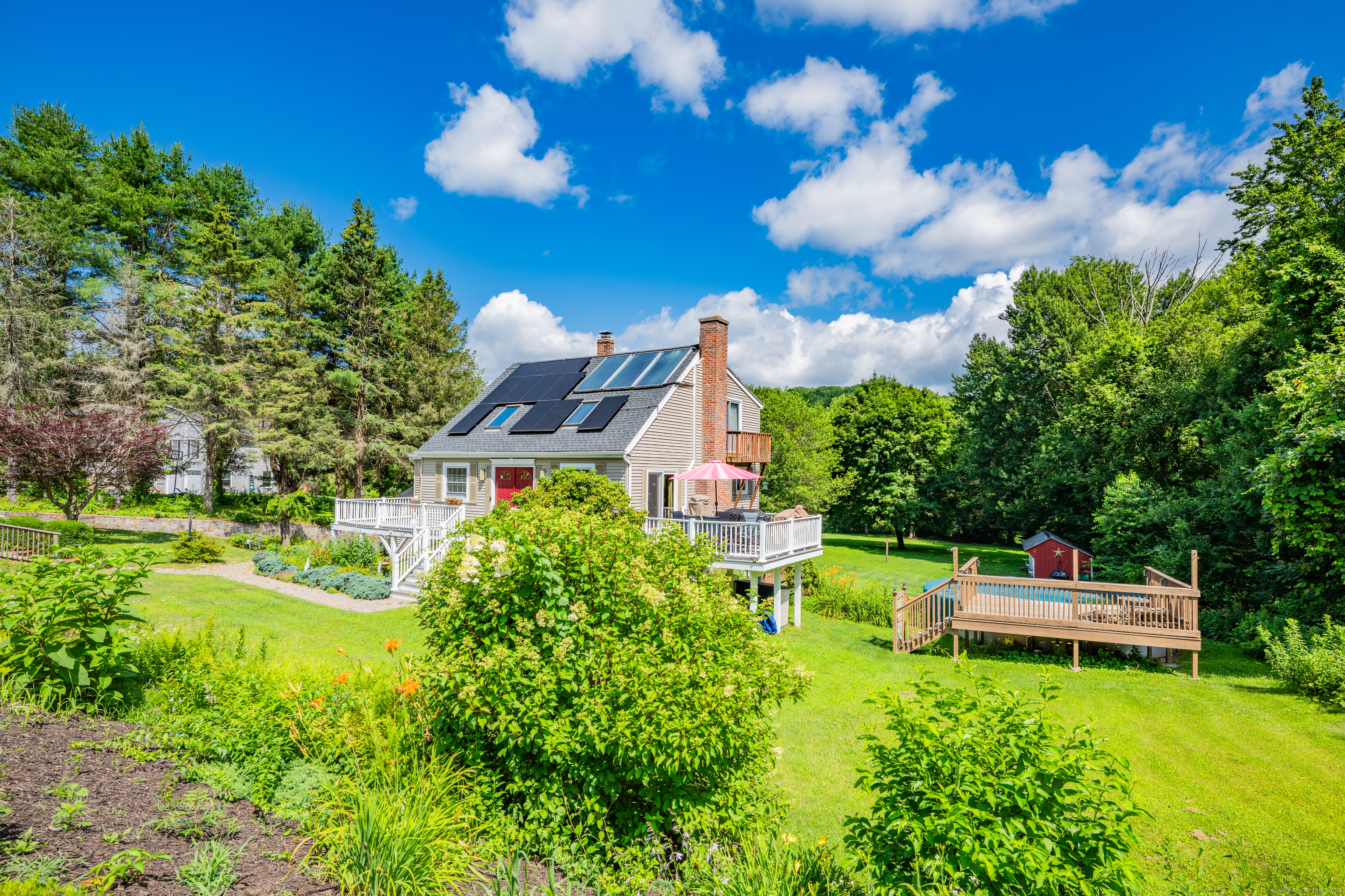 21 Long Meadow Road Bethlehem, CT 06751 - Photo 3 of 32