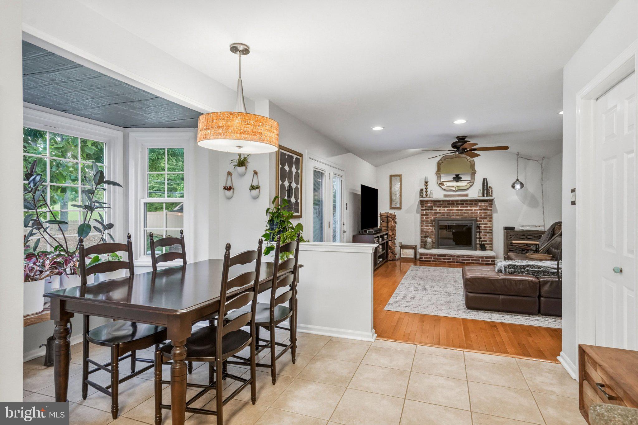 2134 West Wellington Road Newtown, PA 18940 - Photo 12 of 42 Bright and inviting open space.