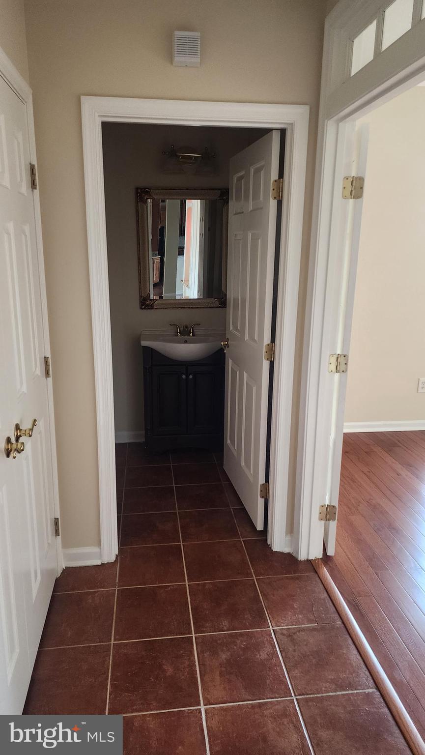 9803 Kraft Hill Road Perry Hall, MD 21128 - Photo 11 of 40 Gallery Image 11