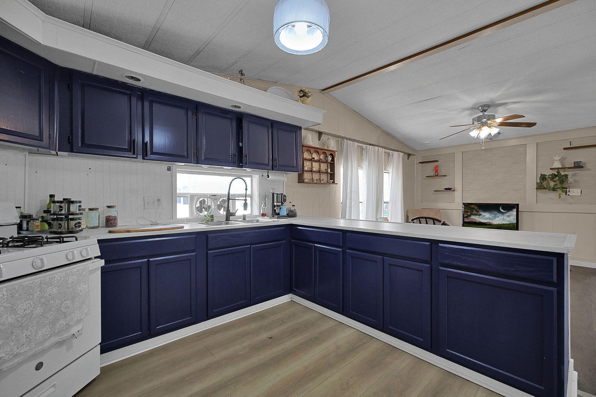 4 Ravine Ridge Drive Delaware, OH 43015 - Photo 15 of 22 16-web-or-mls-4-ravine-ridge-dr
