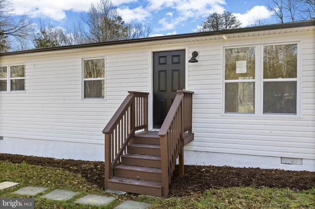 $334,900 | 3366 Lavue Lane, Fredericksburg, VA 22408