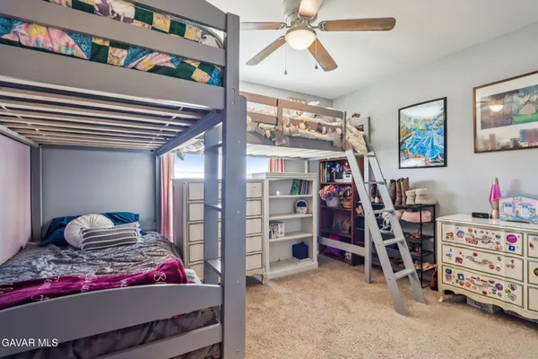 $499,999 | 2016 Via Vida Feliz Avenue, Rosamond, CA 93560