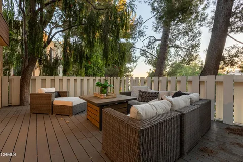$750,000 | 606 Vallejo Villas Street, Los Angeles, CA 90042