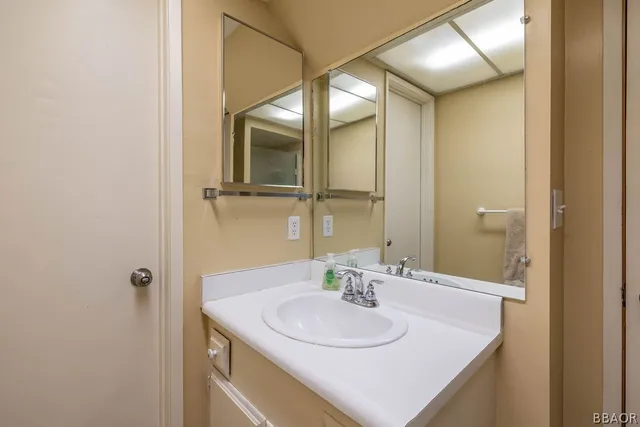 $999,900 | 2190 State Lane, Big Bear City, CA 92314