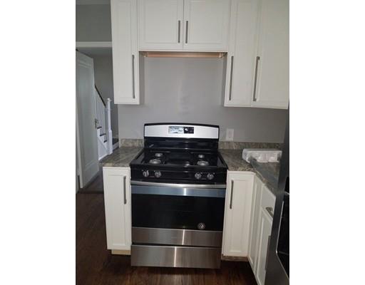 33 Havelock Road Worcester, MA 01602 - Photo 5 of 27