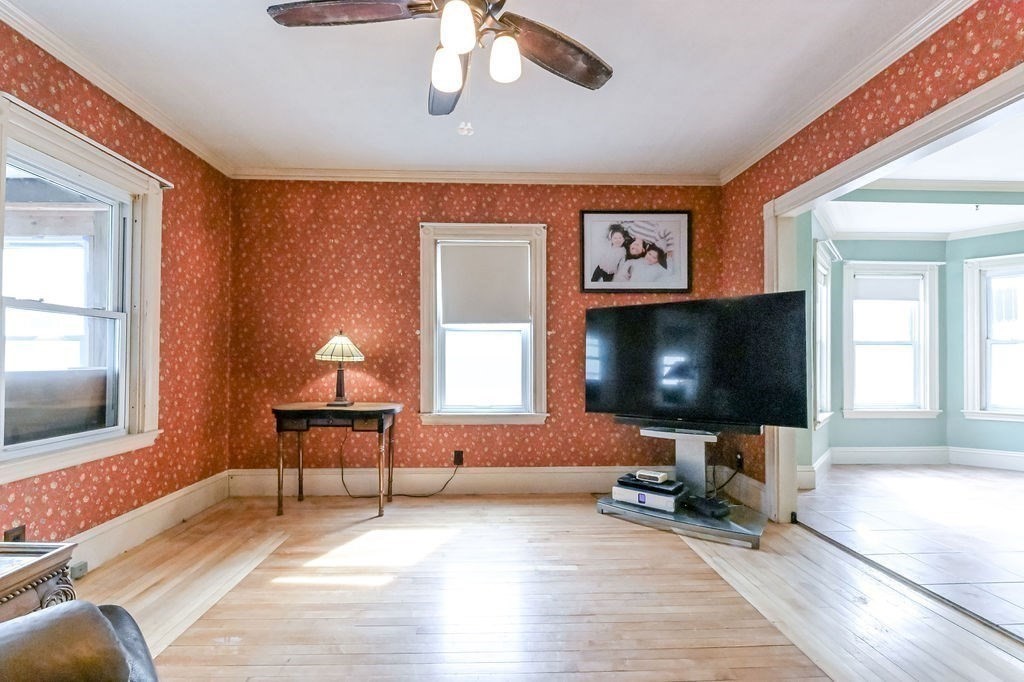 8 Rice Street Middleboro, MA 02346 - Photo 4 of 26 Gallery Image 4