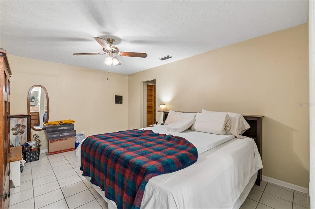 2321 Wooten Road Dover, FL 33527 - Photo 32 of 54 Gallery Image 32