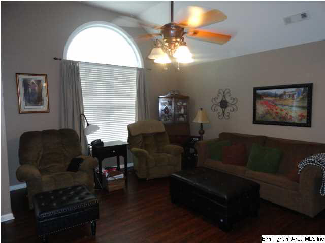21 Miranda Road Warrior, AL 35180 - Photo 3 of 19