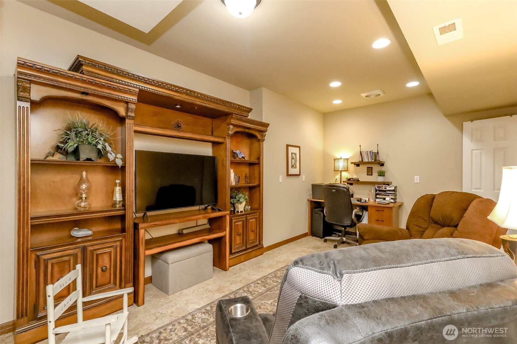 7114 Muirkirk Lane Southwest Port Orchard, WA 98367 - Photo 30 of 39