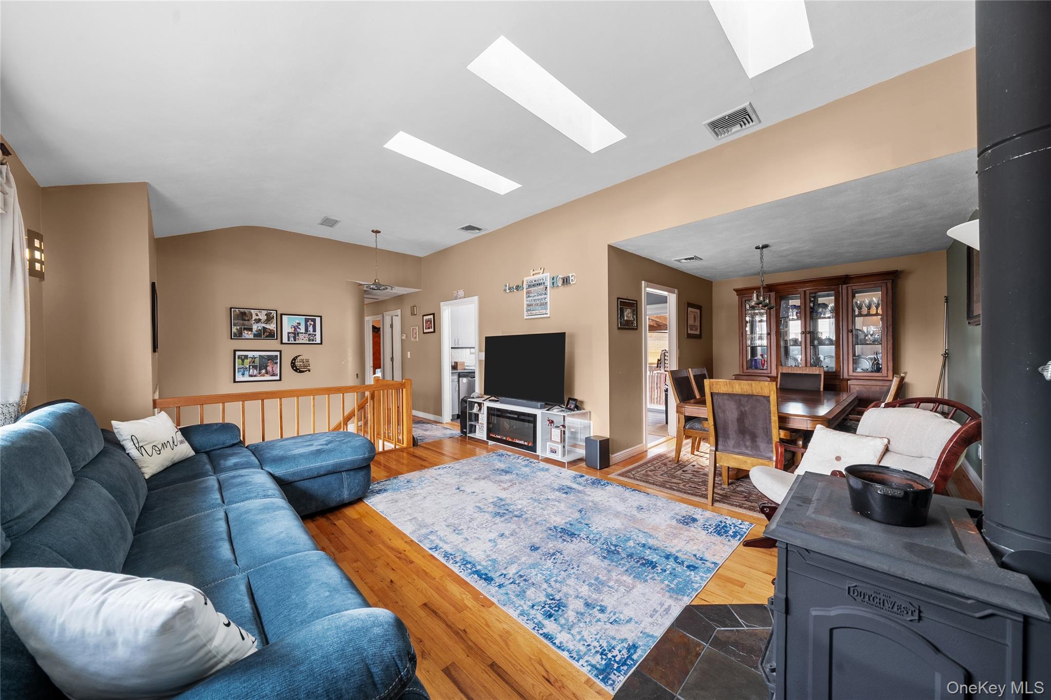 34 West 21st Street Deer Park, NY 11729 - Photo 6 of 33 a living room with furniture and wooden floor