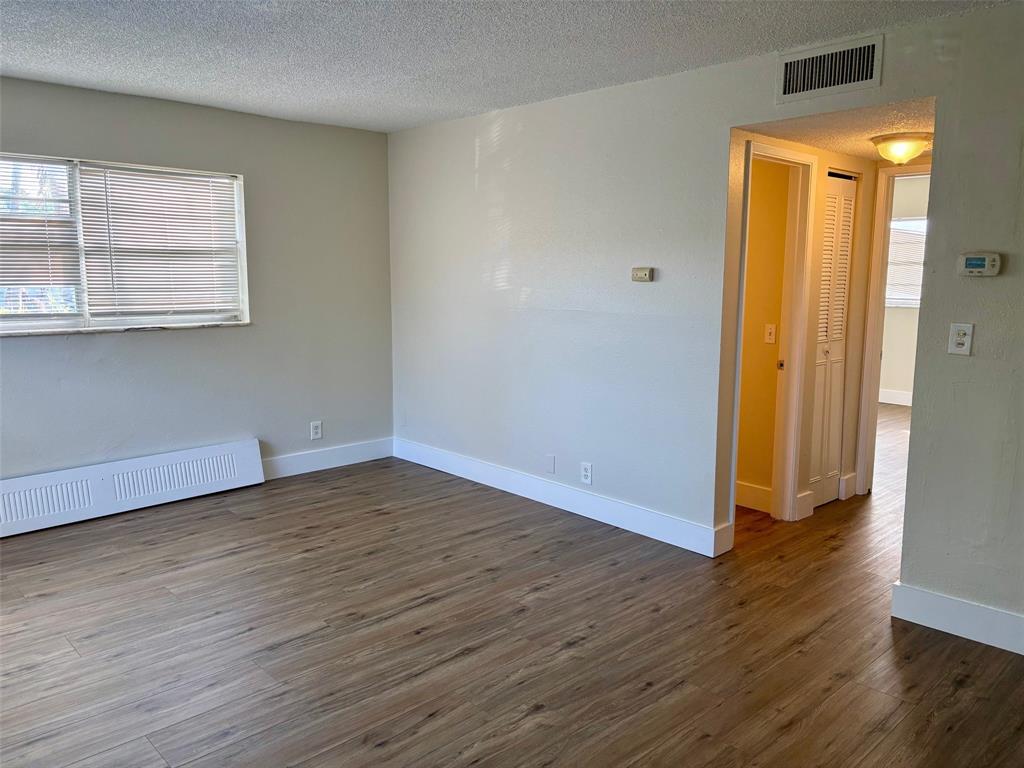 241 Southeast 9th Avenue, Unit 101 Pompano Beach, FL 33060 - Photo 3 of 10