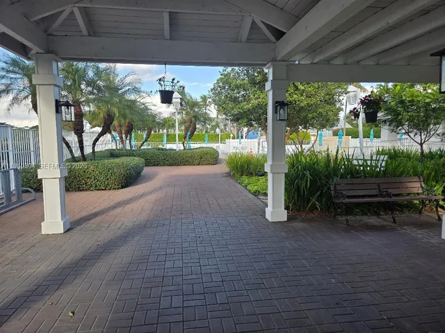 a view of outdoor space