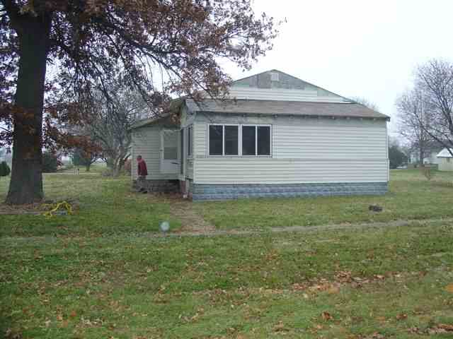20903 Maple Street Laura, IL 61451 - Photo 1 of 1 Gallery Image 1