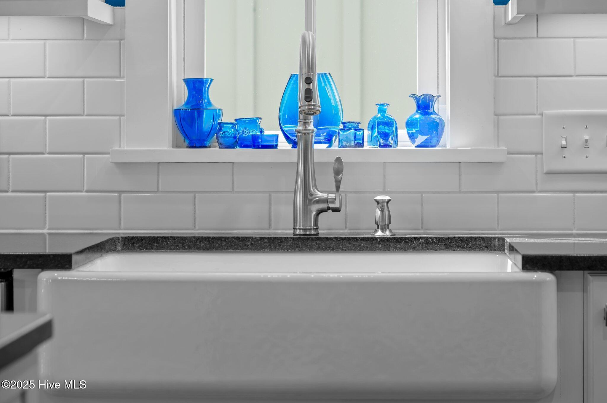 233 East Water Street Washington, NC 27889 - Photo 20 of 47 Beautiful farmhouse sink