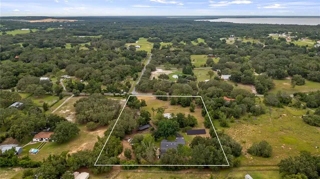 $1,295,000 | 15520 Vinola Drive, Montverde, FL 34756