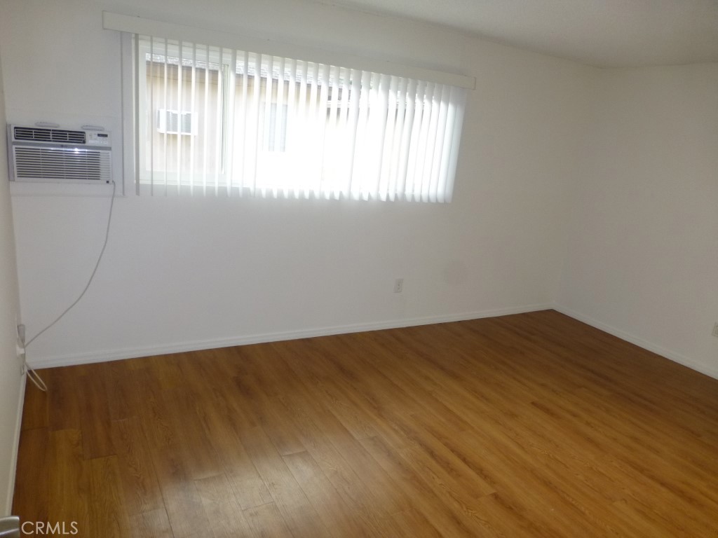 2115 Broden Street Anaheim, CA 92802 - Photo 22 of 23 a view of an empty room and window
