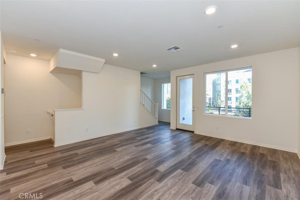 106 Unity Irvine, CA 92614 - Photo 16 of 32