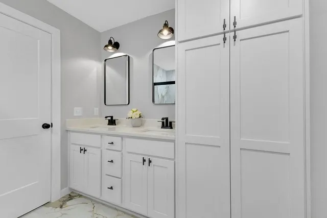 $485,000 | 4716 Northeast Amazonia Road, St. Joseph, MO 64505