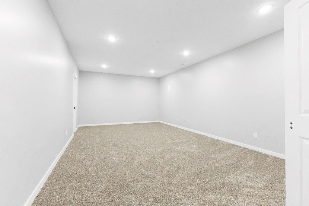 4716 Northeast Amazonia Road St. Joseph, MO 64505 - Photo 40 of 59