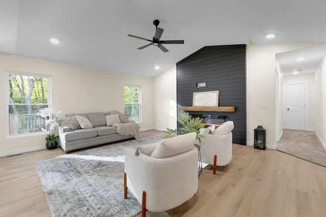 $485,000 | 4716 Northeast Amazonia Road, St. Joseph, MO 64505