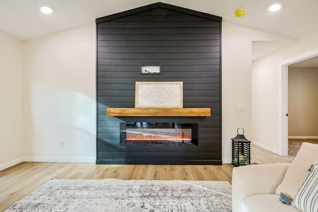 4716 Northeast Amazonia Road St. Joseph, MO 64505 - Photo 8 of 59